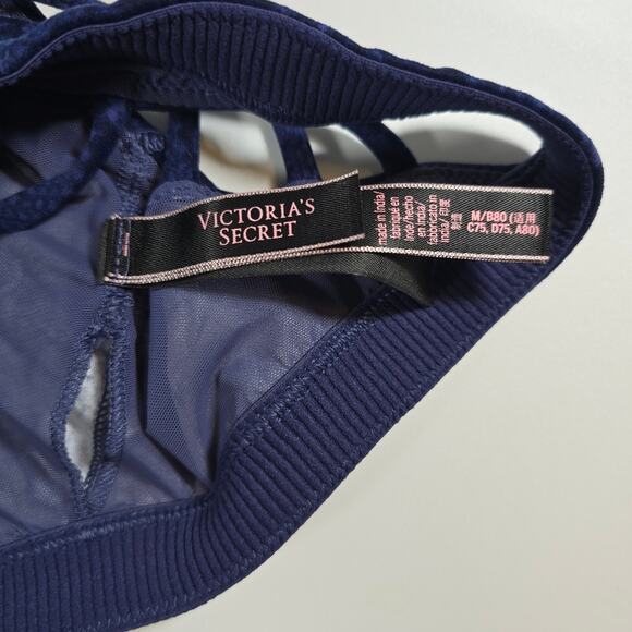 M VICTORIA'S SECRET Strappy Back Light Impact Sport Bra Bralette Sze M Snakeskin - Picture 7 of 8